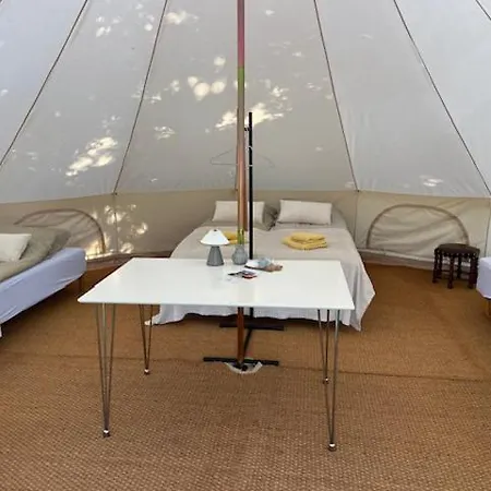 Luxury tent Lango Fjord Glamping Nr 3 Nakskov